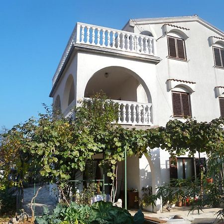 Malinska Apartment 1 Sveti Anton  Esterno foto
