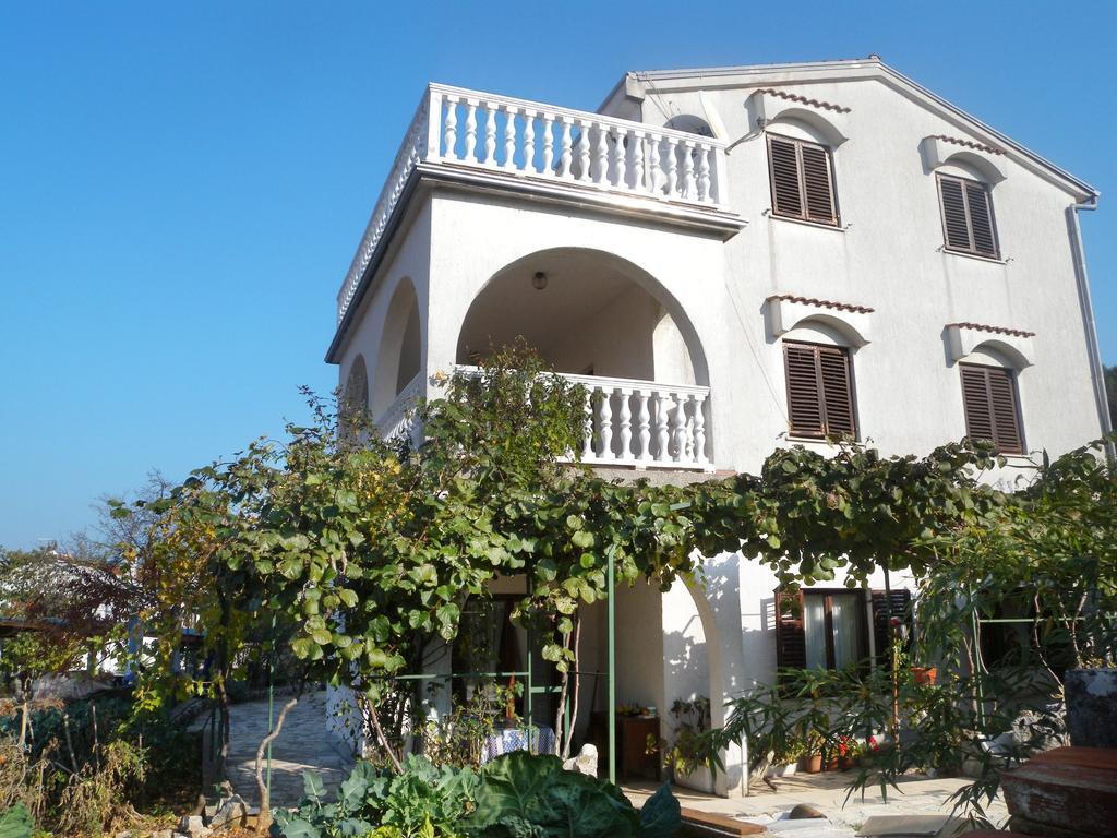 Malinska Apartment 1 Sveti Anton  Esterno foto